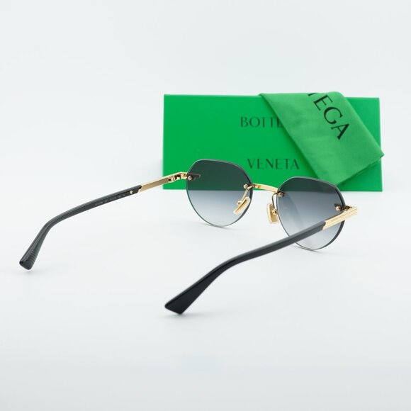Bottega Veneta BV1379S 001 Square Sunglasses - Shiny Gold\\Gradient Grey main image 6